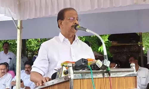 പീഢന പരാതികളില്‍ സര്‍ക്കാര്‍ നടപടിയെടുക്കുന്നത് കൊടിയുടെ നിറം നോക്കി; ഹേമാ കമ്മിറ്റിയില്‍ പരാമര്‍ശിച്ച പേരുകള്‍ പുറത്തുവിടണമെന്ന് സുധാകരന്‍