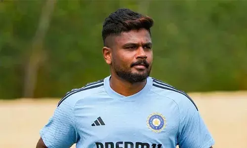 ക്ലൈമാക്സില്‍ വമ്പന്‍ ട്വിസ്റ്റ്; ടൂര്‍ണ്ണമെന്റ് തുടങ്ങുന്നതിന് തൊട്ടുമുന്‍പ് സഞ്ജു സാംസണ്‍ ദുലീപ് ട്രോഫി സ്‌ക്വാഡില്‍; വഴിതുറന്നത് ഇഷാന് കാലില്‍ പരിക്കേറ്റതോടെ