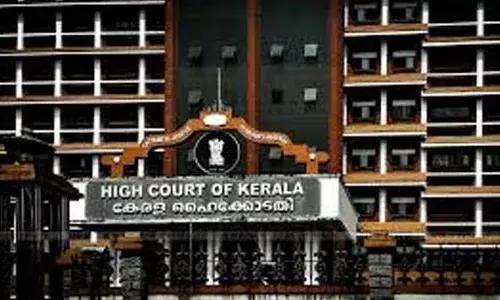 എന്തുകൊണ്ട് പരാതിക്കാരനെ വാദിയാക്കിയില്ലെന്ന് ഹൈക്കോടതി; വടകരയിലെ കാഫിര്‍ സ്‌ക്രീന്‍ഷോട്ട് കേസില്‍ വ്യാജരേഖ കുറ്റം ചുമത്തി പോലീസ്