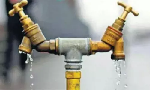 ജലവിതരണം മുടങ്ങി; സെക്രട്ടേറിയേറ്റില്‍ അടക്കം വെള്ളമില്ല; കാന്റീനും, കോഫീ ഹൗസും താല്‍ക്കാലികമായി പൂട്ടി; തിരുവനന്തപുരം നഗരത്തില്‍ പ്രതിസന്ധി രൂക്ഷം