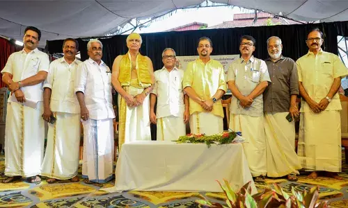 ഗുരുവായൂര്‍ ദേവസ്വം ഭരണസമിതിയിലെ പുതിയ അംഗങ്ങള്‍ ചുമതലയേറ്റു