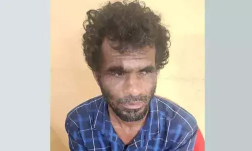 പെണ്‍കുട്ടികളോട് അപമര്യാദയായി പെരുമാറിയത് ചോദ്യം ചെയ്തു; യുവതിക്കെതിരെ നഗ്നതാ പ്രദർശനവും  ഭീക്ഷണിയും; മധ്യവയസ്‌ക്കൻ പിടിയിൽ