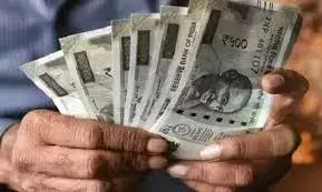 സംസ്ഥാന വിഹിതം ക്രെഡിറ്റ് ചെയ്ത ശേഷം കേന്ദ്ര വിഹിതം ക്രെഡിറ്റ് ചെയ്യുന്നത് തെറ്റിദ്ധാരണയായി; സമൂഹ്യസുരക്ഷാ പെന്‍ഷന്‍ വിഹിതം വകമാറ്റുന്നുവെന്ന പ്രചാരണം തെറ്റ്