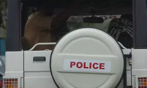 കടയുടമയെ കുടുക്കാന്‍ കടയില്‍ കഞ്ചാവ് വച്ചത് മറ്റൊരാള്‍; സിസിടിവി ദൃശ്യങ്ങള്‍ തെളിവായി; ജയിലിലാകാതെ രക്ഷപ്പെട്ട് സ്ഥാപന ഉടമ