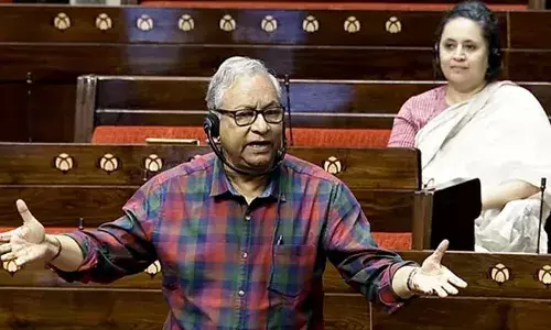 കൊല്‍ക്കത്തയില്‍ വനിതാ ഡോക്ടറുടെ കൊലപാതകം; സര്‍ക്കാരില്‍ ജനങ്ങളുടെ വിശ്വാസം നഷ്ടപ്പെട്ടെന്ന് തൃണമൂല്‍ എം പി; രാജിഭീഷണി മുഴക്കി മമതയ്ക്ക് കത്ത്