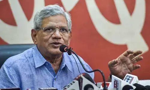 ശ്വാസകോശ അണുബാധയില്‍ ആരോഗ്യനില അതീവ ഗുരുതരം; സിപിഎം ജനറല്‍ സെക്രട്ടറി സീതാറാം യെച്ചൂരി തീവ്രപരിചരണ വിഭാഗത്തില്‍