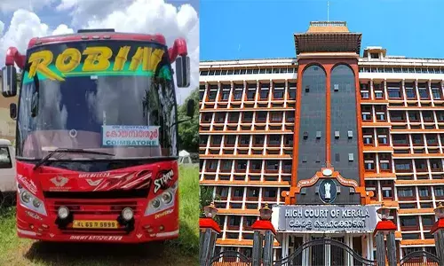 കോണ്‍ട്രാക്ട് കാര്യേജ് ബസുകള്‍ക്ക് ബോര്‍ഡ് വച്ച് ആളെ കയറ്റാന്‍ അനുവാദമില്ല; നിയമലംഘനമെന്ന കെഎസ്ആര്‍ടിസി വാദം അംഗീകരിച്ച് ഹൈക്കോടതി; റോബിന്‍ ബസ് ഉടമയ്ക്ക് തിരിച്ചടി