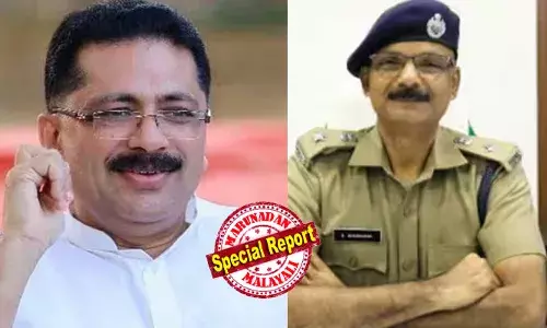 മലപ്പുറം എസ്പിയെ മാറ്റി, രണ്ടാം വിക്കറ്റും വീണു; ഇനി തെറിക്കാനുള്ളത് വന്‍ സ്രാവിന്റെ കുറ്റിയാണ്; വൈകാതെ അതും തെറിക്കും; ആ പൊന്‍തൂവലുകള്‍ക്ക് രക്തത്തിന്റെ മണമെന്ന് കെ ടി ജലീല്‍