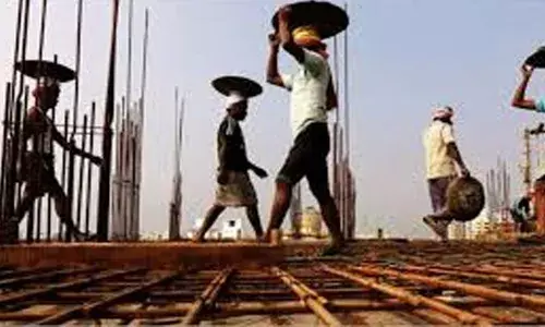 ആരോഗ്യ പ്രവര്‍ത്തകര്‍ക്കും നിര്‍മ്മാണ തൊഴിലാളികള്‍ക്കും വമ്പന്‍ അവസരം; രണ്ട് ലക്ഷം രൂപ ശമ്പളം: തൊഴിലാളികളെ തേടി ഇന്ത്യയെ സമീപിച്ച് ഇസ്രയേല്‍