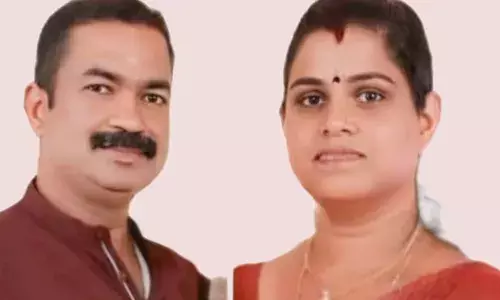 കടുത്തുരുത്തിയില്‍ ദമ്പതികളെ വീടിനുള്ളില്‍ തൂങ്ങിമരിച്ച നിലയില്‍ കണ്ടെത്തി; കടബാധ്യത മൂലമെന്ന് സംശയം