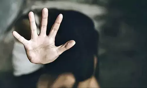 തോക്ക് ചൂണ്ടി നർത്തകിമാരെ തട്ടിക്കൊണ്ടുപോയി കൂട്ടബലാത്സംഗത്തിനിരയാക്കി; 8 പേർ പൊലീസ് പിടിയിൽ