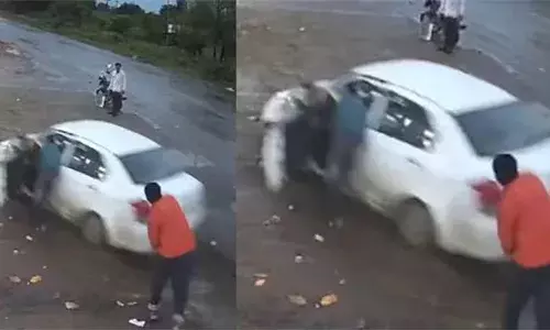 കഴിച്ച ഭക്ഷണത്തിന്റെ ബില്ല് ചോദിച്ചതിനാണോ ഈ ക്രൂരത? ഹോട്ടല്‍ ജീവനക്കാരനെ ഒരു കിലോമീറ്ററോളം കാറില്‍ വലിച്ചിഴച്ചു; മര്‍ദിച്ച് പണവും തട്ടി