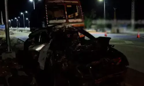 തമിഴ്‌നാട് കടലൂരില്‍ വാഹനാപകടം; രണ്ട് സ്ത്രീകളും മൂന്ന് ആണ്‍കുട്ടികളും അഞ്ചു പേര്‍ മരിച്ചു