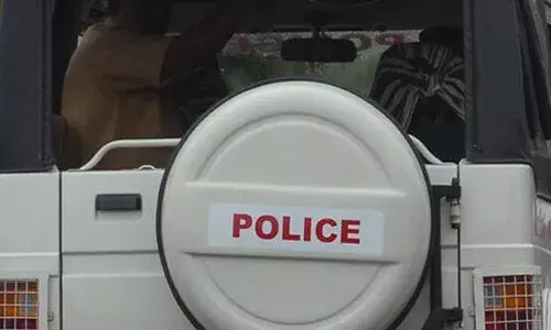 വിവാഹാവശ്യത്തിനായി ഗള്‍ഫില്‍ നിന്നും കൊടുത്തയച്ച പത്ത് ലക്ഷം രൂപയുടെ സ്വര്‍ണം തട്ടിയെടുത്തു; പ്രവാസിയെ കബളിപ്പിച്ചത് സുഹൃത്തുക്കള്‍