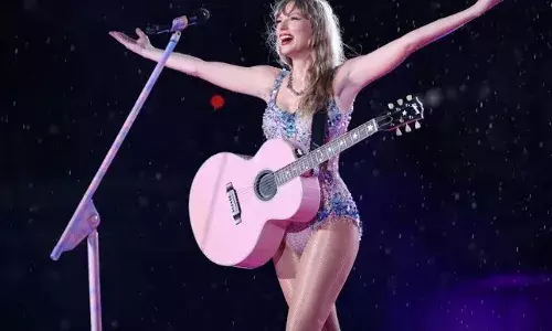 കമലാ ഹാരിസിന് വോട്ട് ചെയ്യാന് ആഗ്രഹിക്കുന്നുവെന്ന് ടെയ്ലര് സ്വിഫ്റ്റ് കമലാ ഹാരിസിന് വോട്ട് ചെയ്യാന് ആഗ്രഹിക്കുന്നുവെന്ന് ടെയ്ലര് സ്വിഫ്റ്റ്