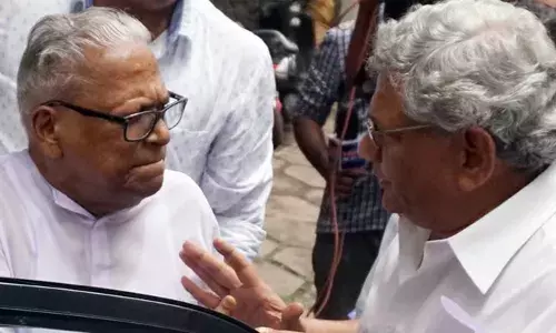 അച്ഛനുമായി കേവലമായ വ്യക്തിബന്ധം മാത്രമായിരുന്നില്ല സഖാവ് സീതാറാം യെച്ചൂരിക്ക്; അനുസ്മരിച്ച് വിഎസിന്റെ മകന്‍ വി എ അരുണ്‍കുമാര്‍