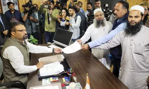 ഷിംല മസ്ജിദ് വിവാദം; അനധികൃത ഭാഗം മുദ്രവെക്കുകയോ പൊളിക്കുകയോ ചെയ്യണം; മുനിസിപ്പൽ കമ്മീഷ്ണർക്ക് നിവേദനം നൽകി മുസ്ലിം ക്ഷേമ സമിതി