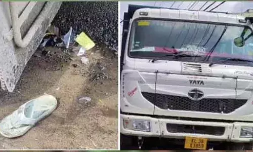 പഞ്ചറായ ലോറിയുടെ ടയര്‍ മാറ്റാന്‍ ശ്രമിക്കുന്നതിനിടെ കാറിടിച്ച് ലോറി ഉടമയുടെ അനുജന്‍ മരിച്ചു; കാര്‍ ഡ്രൈവര്‍ മദ്യപിച്ചിരുന്നു