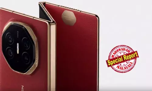 ആഗോള വിപണിയിലെത്താന്‍ 4 ദിവസം മാത്രം; പ്രീ ബുക്കിങ്ങില്‍ വന്‍ കുതിപ്പ്; ചൈനയിലെ വിപണിയിലും മികച്ച പ്രതികരണം; ലോകത്തിലെ ആദ്യ ട്രൈഫോള്‍ഡ് ഫോണുമായി വാവെയ്