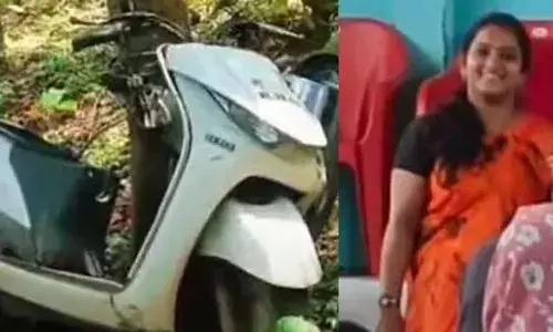 വിനോദയാത്ര കഴിഞ്ഞു മടങ്ങവേ സ്‌കൂട്ടര്‍ അപകടം; ചെറിയമ്മയ്ക്കും മൂന്നുവയസുകാരനും ദാരുണാന്ത്യം; മൂന്നു പേര്‍ക്ക് പരുക്കേറ്റു