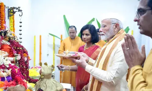 ഗണേശ പൂജയില്‍ എല്ലാവരും പങ്കെടുക്കാറുണ്ട്; സമൂഹത്തിനെ വിഭജിക്കുന്നവരാണ് ഇതിനെ എതിര്‍ക്കുന്നത്; ചീഫ് ജസ്റ്റിസിന്റെ വസതിയിലെ പൂജയെ ന്യായീകരിച്ച് നരേന്ദ്ര മോദി