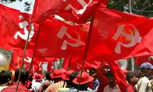 വയനാട് പുനരധിവാസ പ്രവര്‍ത്തനം: കേന്ദ്രത്തിന് നല്‍കിയ നിവേദനം സര്‍ക്കാര്‍ ചെലവഴിച്ച പണമെന്ന നിലയില്‍ മാധ്യമങ്ങള്‍ പ്രചരിപ്പിച്ചു; വിമര്‍ശനവുമായി സിപിഎം