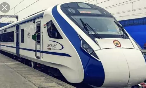 അവർ എല്ലാം ഊതിപ്പെരുപ്പിച്ച് തെറ്റായ വിവരങ്ങൾ പ്രചരിപ്പിക്കുന്നു; വന്ദേഭാരത് ട്രെയിനുകളുടെ നിർമാണച്ചെലവ് റെയിൽവേ പെരുപ്പിച്ച് കാണിക്കുന്നു; കേന്ദ്രത്തിനെതിരെ രൂക്ഷ വിമർശനവുമായി തൃണമൂൽ കോൺഗ്രസ്