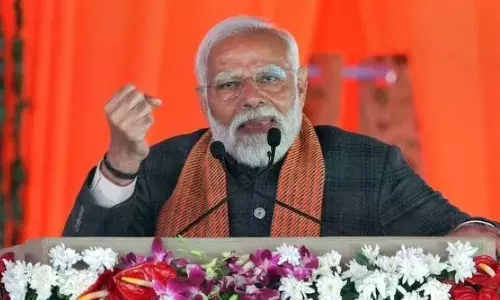 കശ്മീര്‍ തെരഞ്ഞെടുപ്പിന്റെ ഒന്നാം ഘട്ടത്തിൽ റെക്കോര്‍ഡ് വോട്ടിംഗ് രേഖപ്പെടുത്തി; പിന്നാലെ പ്രശംസിച്ച് പ്രധാനമന്ത്രി നരേന്ദ്ര മോദി, കശ്മീര്‍ ജനതയുടെ കയ്യില്‍ ഇപ്പോള്‍ പുസ്തകങ്ങളും പേനകളും മാത്രമെന്ന് മോദി