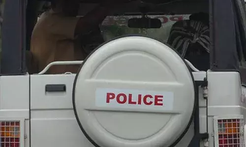 നഗരമധ്യത്തില്‍ യുവതിയെ ശാരീരികമായി ആക്രമിക്കാന്‍ ശ്രമം; നാലു പേര്‍ അറസ്റ്റില്‍