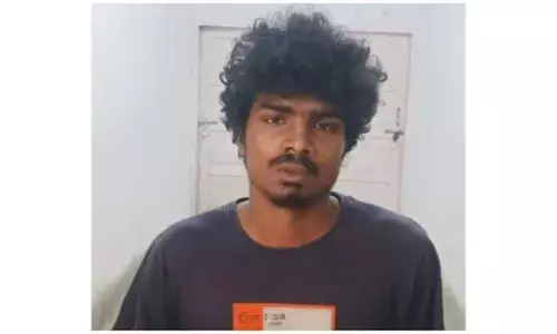 സാമ്പത്തിക ഇടപാടിന്റെ പേരിൽ വൈരാഗ്യം; പിന്നാലെ ബൈക്ക് ഷോറൂമും ഉടമയെ കുത്തിക്കൊലപ്പെടുത്താൻ ശ്രമം; പ്രതിയെ പോലീസ് അറസ്റ്റ് ചെയ്തു