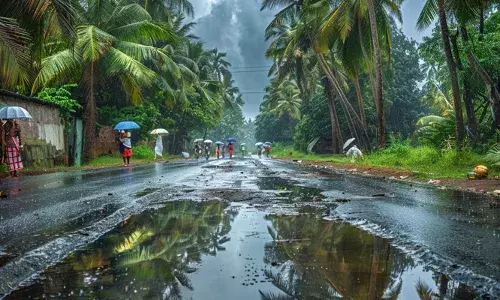 പത്ത് ജില്ലകളില്‍ ഇന്ന് ശക്തമായ മഴയ്ക്ക് സാധ്യത; കണ്ണൂര്‍, കാസര്‍കോട് ജില്ലകളില്‍ യെലോ അലര്‍ട്ട്