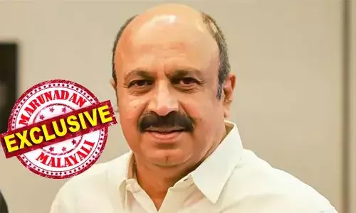 അഞ്ച് ലക്ഷം അഡ്വാന്‍സ് വാങ്ങിയ മ്ലേച്ഛനില്‍ നിന്ന് പുറത്തായപ്പോള്‍ പകരം എത്തിയത് ഷമ്മി തിലകന്‍; പടക്കുതിരയിലെ പകരക്കാരന്‍ രഞ്ജി പണിക്കര്‍; മൂന്ന് ദിവസം ഷൂട്ട് ചെയ്ത ടിയാനിലും പുതിയ നടന്‍; മുന്‍കൂര്‍ ജാമ്യം തള്ളിയതോടെ സിദ്ധിഖിനെ കൈവിട്ട് സിനിമാലോകം