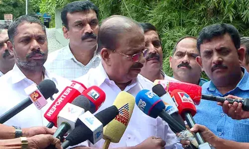 സുരേഷ് ഗോപി തൃശൂര്‍ എടുക്കുമെന്ന് പറഞ്ഞു; സി.പി.എം കൊടുത്തു; സി.പി.എം - ബി.ജെ.പി ധാരണ; എഡിജിപി-ആര്‍എസ്എസ് കൂടിക്കാഴ്ചയിലെ അന്വേഷണം പ്രഹസനമെന്നും കെ സുധാകരന്‍