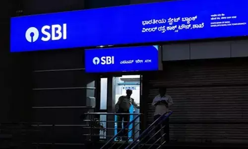 എസ്ബിഐ അക്കൗണ്ടില്‍ നിന്ന് നഷ്ടമായത് 63 ലക്ഷം രൂപ; നഷ്ടപരിഹാരം സഹിതം 93 ലക്ഷം രൂപ വൃദ്ധ ദമ്പതികള്‍ക്ക് നല്‍കാന്‍ ഉത്തരവിട്ട് ഉപഭോക്തൃ കമ്മീഷന്‍