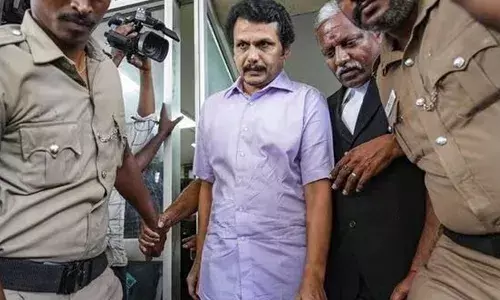 എട്ടുമാസത്തെ ജയില്‍ വാസത്തിന് ശേഷം വി സെന്തില്‍ ബാലാജി പുറത്തേക്ക്; തമിഴ്‌നാട് മുന്‍മന്ത്രിക്ക് ജാമ്യം അനുവദിച്ചത് സുപ്രീം കോടതി; കള്ളപ്പണക്കേസില്‍ വിചാരണ മൂന്നുമാസത്തിനകം പൂര്‍ത്തിയാക്കാന്‍ നിര്‍ദ്ദേശം