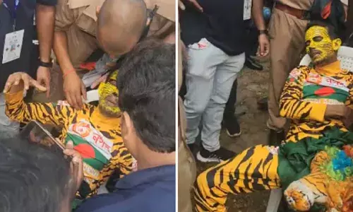 കാണ്‍പൂര്‍ ടെസ്റ്റിനിടെ ബംഗ്ലാദേശ് പതാക വീശി ആരാധകന്‍; ഇന്ത്യ വിരുദ്ധ മുദ്രാവാക്യം വിളിച്ചു; റോബി ടൈഗറിന് ആള്‍ക്കൂട്ട മര്‍ദ്ദനം; അടിവയറ്റില്‍ തൊഴിച്ചെന്ന് റോബി; ആശുപത്രിയില്‍ പ്രവേശിപ്പിച്ചു