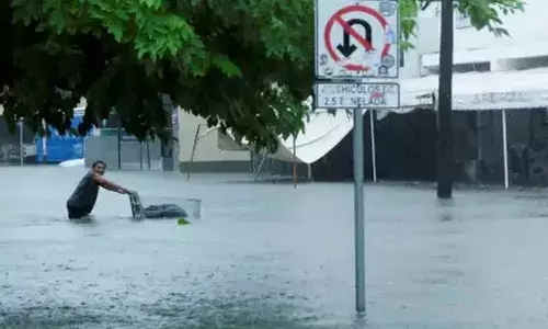 തെക്കൻ അമേരിക്കയെ വിറപ്പിച്ച് ഹെലൻ ചുഴലിക്കാറ്റ്; 45 പേർ മരിച്ചു; വ്യാപക നാശനഷ്ടം; നൂറ് കണക്കിന് വിമാന സർവീസുകൾ റദ്ദാക്കി; പലയിടത്തും അടിയന്തരാവസ്ഥ; ജനങ്ങൾക്ക് മുന്നറിയിപ്പുമായി അധികൃതർ