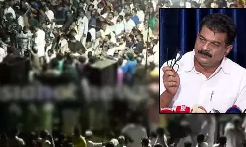 പി.വി അന്‍വറിന്റെ ആദ്യ രാഷ്ട്രീയ വിശദീകരണ യോഗം നിലമ്പൂരില്‍ തുടങ്ങി; യോഗത്തിന് എത്തിനെത്തിയത് വന്‍ ജനക്കൂട്ടം; സ്വാഗതം പറഞ്ഞത് മരുത മുന്‍ ലോക്കല്‍ സെക്രട്ടറി സുകു; പുഷ്പ്പനെ അനുസ്മരിച്ചു കൊണ്ട് അന്‍വറിന്റെ പ്രസംഗം