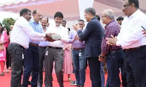 യു എസ് ടി കൊച്ചിയില്‍ സ്വന്തം കാമ്പസ് നിര്‍മ്മിച്ച് ഇന്ത്യയില്‍ പ്രവര്‍ത്തനം വ്യാപിപ്പിക്കുന്നു; സ്വന്തം കാമ്പസിന് ശിലാസ്ഥാപനം നടത്തി