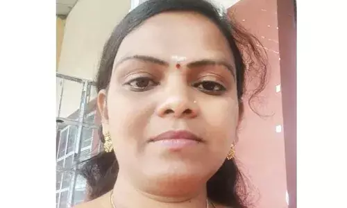 കനത്തമഴയില്‍ വീടിനുമുകളിലേക്ക് മണ്ണിടിഞ്ഞുവീണു; കൂനൂരില്‍ മലയാളി അധ്യാപികയ്ക്ക് ദാരുണ മരണം