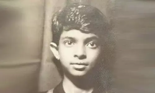 9 വയസ്സുള്ള ഈ കുട്ടിയെ ട്രോളരുത്; പ്രായപൂര്‍ത്തിയാകുന്നതും ഗ്രൂമിംഗും ഒരു പെണ്‍കുട്ടിയോട് എന്ത് ചെയ്യുമെന്ന് ചിന്തിക്കുന്നത് വളരെ വന്യമാണ്: കുട്ടിക്കാലത്തെ ചിത്രം പങ്കുവച്ച് പ്രിയങ്ക ചോപ്ര