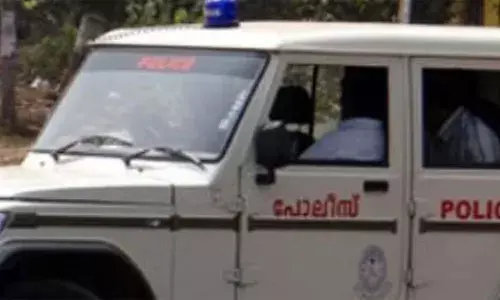 കലവൂരില്‍ വനിതാ ഡോക്ടര്‍ക്ക് നേരെ ആക്രമണം; അടുക്കള വാതിലിലൂടെ കയറി തൊണ്ടയില്‍ കുത്തിപ്പിടിച്ചു; യുവാവ് അറസ്റ്റില്‍