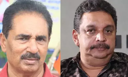 ഹിന്ദു പത്രം നുണക്കഥയാണ് പ്രചരിപ്പിക്കുന്നത് എന്ന് വിശ്വസിക്കുന്നില്ല; ഇങ്ങനെ ഒരു പി.ആര്‍ ഏജന്‍സി ഉണ്ടോ? ആരാണ് പി.ആര്‍ ഏജന്‍സിക്ക് പണം നല്‍കുന്നത്? ചോദ്യങ്ങളുമായി ഷിബു ബേബി ജോണും പ്രേമചന്ദ്രനും