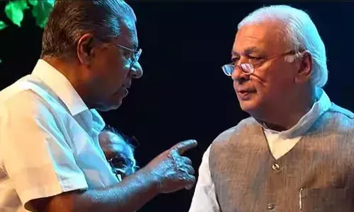 ദേശവിരുദ്ധ പ്രവര്‍ത്തനം നടത്തുന്നത് ആരാണ്? അറിഞ്ഞിട്ടും എന്തുകൊണ്ട് സര്‍ക്കാര്‍ മിണ്ടിയില്ല? എന്ത് നടപടിയാണ് സര്‍ക്കാര്‍ സ്വീകരിച്ചത് ? മുഖ്യമന്ത്രിക്ക് എതിരെ ചോദ്യശരങ്ങളുമായി ഗവര്‍ണര്‍