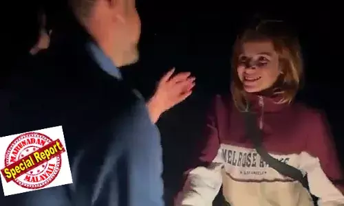 പതിനൊന്നാം വയസ്സില്‍ തട്ടിയെടുക്കപ്പെട്ട യസീദി പെണ്‍കുട്ടിയെ ഐസിസ് വിറ്റത് ഹമാസ് ഭീകരന്; ഇസ്രായേല്‍ ആക്രമണത്തില്‍ ഭീകരന്‍ കൊല്ലപ്പെട്ടപ്പോള്‍ ഓടി രക്ഷപ്പെട്ട പെണ്‍കുട്ടിക്ക് ഇപ്പോള്‍ വയസ്സ് 21: ഇറാക്കിലെ ഐസിസ് ഭീകരതയുടെ രക്തസാക്ഷി ചിരിക്കുമ്പോള്‍