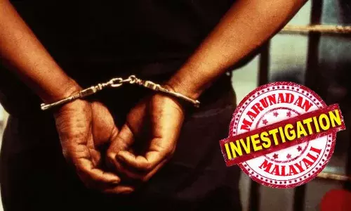 ലക്ഷങ്ങളുടെ തട്ടിപ്പ് നടത്തിയ സ്ഥാപനത്തെ പോലീസ് പൂട്ടിച്ചു; പിന്നാലെ പൂട്ട് തകർത്ത് മോഷണം; സ്ഥാപനത്തിലെ എസി, വാൾ ഫാനുകൾ, ഇലക്‌ട്രിക്കൽ വയറുകൾ ഉൾപ്പെടെ കവർന്നു; ഒടുവിൽ പോലീസ് വലയിൽ കുടുങ്ങി കള്ളൻ; ആളൊരു തൊരപ്പൻ തന്നെയെന്ന് നാട്ടുകാർ...!