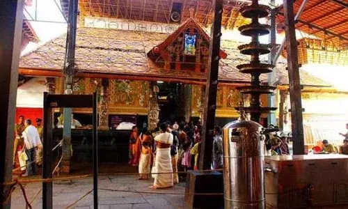 ഗുരുവായൂർ പ്രസാദ് ഊട്ട്; ഗുണനിലവാരം ഉറപ്പാക്കാൻ സ്റ്റാൻഡിങ് കമ്മിറ്റി രൂപീകരിക്കാൻ ദേവസ്വം