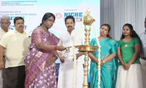 ഗോപിനാഥ് മുതുകാടിന്റെ അഞ്ചാമത് ഭാരതയാത്രയ്ക്ക് കന്യാകുമാരിയില് ആവേശോജ്ജ്വല തുടക്കം ഗോപിനാഥ് മുതുകാടിന്റെ അഞ്ചാമത് ഭാരതയാത്രയ്ക്ക് കന്യാകുമാരിയില് ആവേശോജ്ജ്വല തുടക്കം