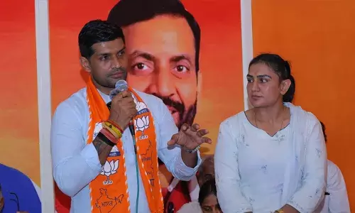 മേഹത്തില്‍ ഇത്തവണ താമര വിരിയുമെന്ന് വെല്ലുവിളിച്ച് പോരാട്ടം; കബഡിയിലെ കരുത്ത് രാഷ്ട്രീയഗോദയില്‍ ഏശിയില്ല; സ്വതന്ത്രന്റെയും പിന്നില്‍ നാലാമനായി മുന്‍ ഇന്ത്യന്‍ കബഡി നായകന്‍; ദീപക് ഹൂഡ നേരിട്ടത് കനത്ത തിരിച്ചടി