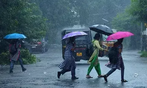 സംസ്ഥാനത്ത് അഞ്ച് ദിവസം കൂടി പരക്കെ മഴ; പത്തനംതിട്ട, ഇടുക്കി ജില്ലകളില്‍ ഇന്ന് ഓറഞ്ച് അലര്‍ട്ട്
